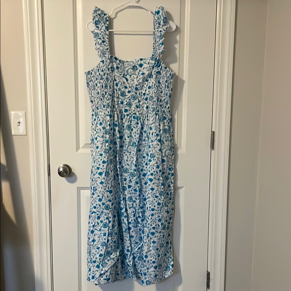 3/$40 Draper James Blue and White Floral Sundress
